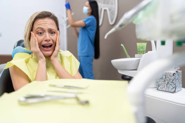 Best Emergency Denture Repair in Burbank, WA